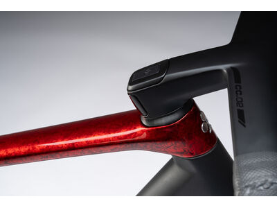 COLNAGO C72 Disc 2026 Carbon Road Race Bike with Dura Ace Di2, ENVE 4.5 SES click to zoom image
