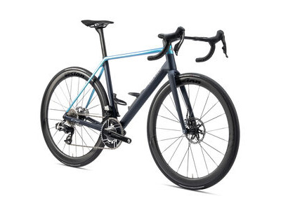 COLNAGO C72 Disc 2026 Carbon Road Race Bike with Dura Ace Di2, ENVE 4.5 SES click to zoom image