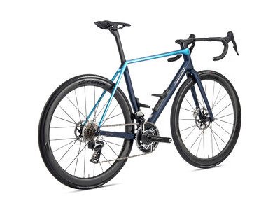 COLNAGO C72 Disc 2026 Carbon Road Race Bike with Dura Ace Di2, ENVE 4.5 SES click to zoom image