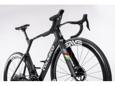 COLNAGO Y1RS Disc 2026 Carbon TT Aero Bike Dura Ace Di2 click to zoom image
