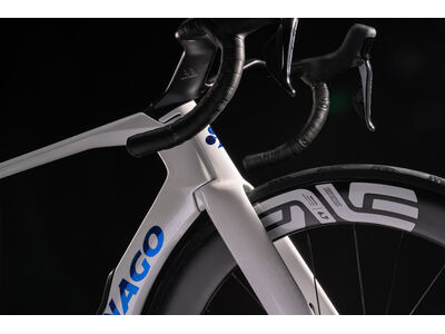 COLNAGO Y1RS Disc 2026 Carbon TT Aero Bike Dura Ace Di2 click to zoom image