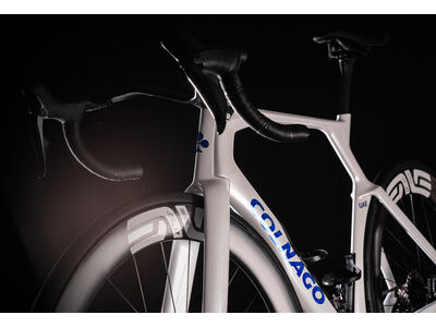 COLNAGO Y1RS Disc 2026 Carbon TT Aero Bike Dura Ace Di2 click to zoom image