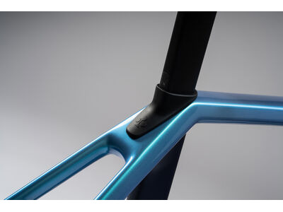 COLNAGO C72 Disc 2026 Carbon Road Race Frame Set click to zoom image