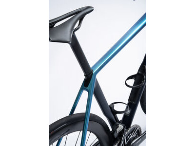 COLNAGO C72 Disc 2026 Carbon Road Race Frame Set click to zoom image