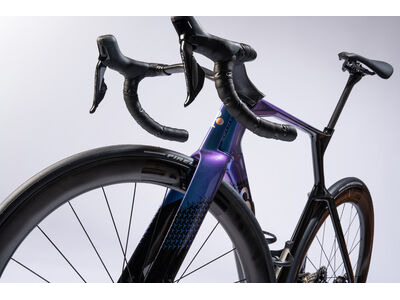 COLNAGO Y1RS Disc 2025 Carbon TT Aero Frameset Blue & Black click to zoom image