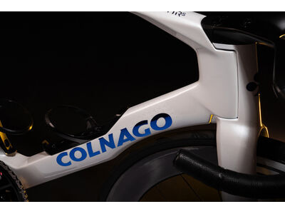 COLNAGO Y1RS Disc 2025 Carbon TT Aero Frameset White & Blue Decal click to zoom image
