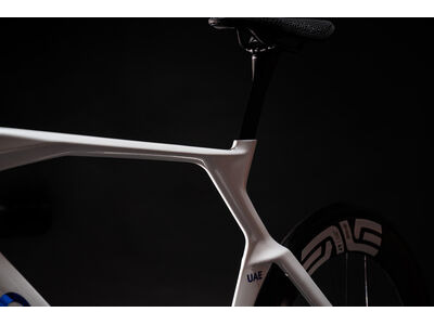 COLNAGO Y1RS Disc 2025 Carbon TT Aero Frameset White & Blue Decal click to zoom image