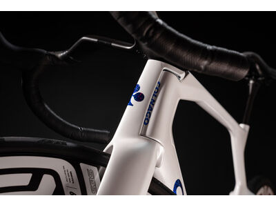 COLNAGO Y1RS Disc 2025 Carbon TT Aero Frameset White & Blue Decal click to zoom image