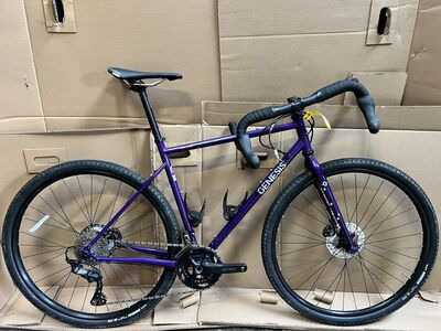 GENESIS Croix De Fer 50 Medium MD Stone Temple Violets  click to zoom image