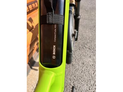 VELO DE VILLE KEB 590 CLASSIC Gates CDX Belt, 7 spd Nexus 46cm Lime Green matt 20" wheel click to zoom image